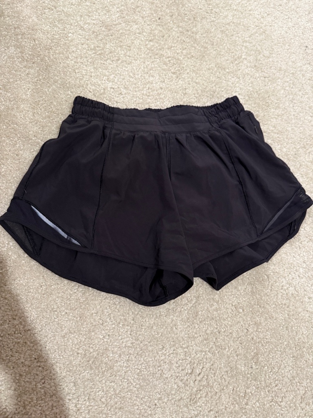 lululemon athletica hotty hot short